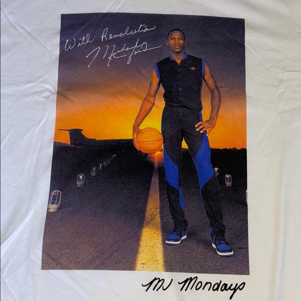 Jordan tee shirt